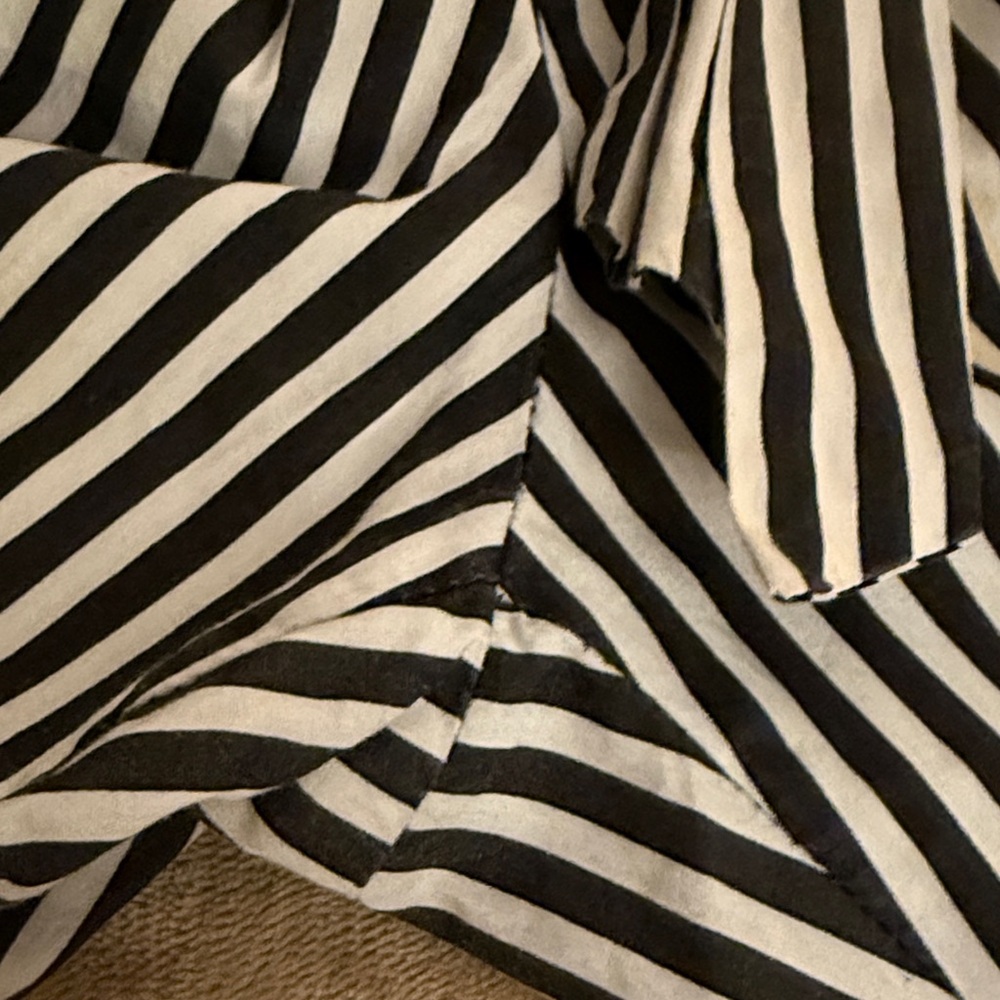 Zara Basic Monochrome Striped Trousers - Picture 6 of 9